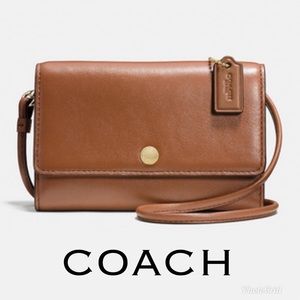 Coach Phone Crossbody - Women's Gifts Phone Wallet
